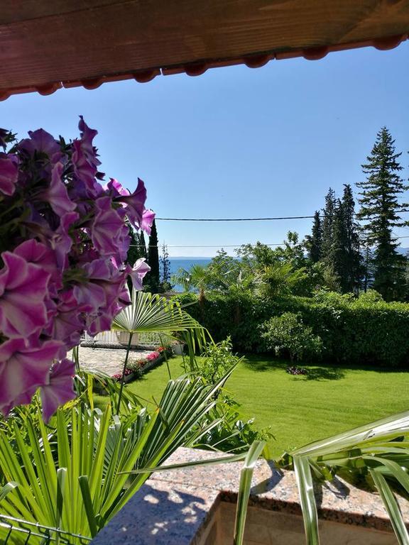Apartmani Villa Christina Ičići Buitenkant foto